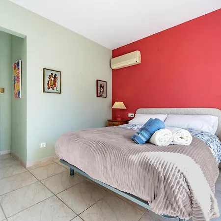 Al Alba Holiday home